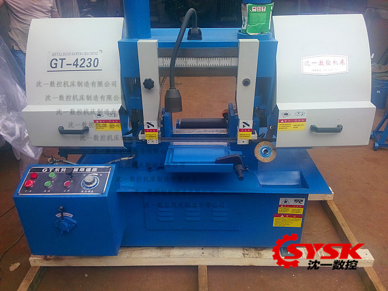 GB4230臥式轉(zhuǎn)角帶鋸床